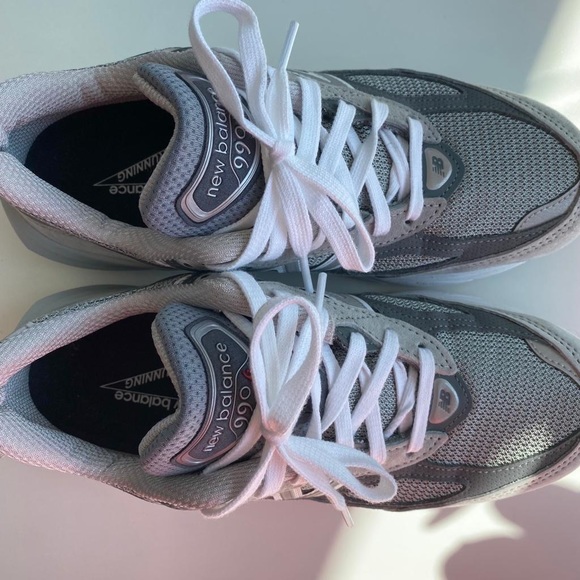 New Balance 990v6 Shoes - Picture 6 of 10